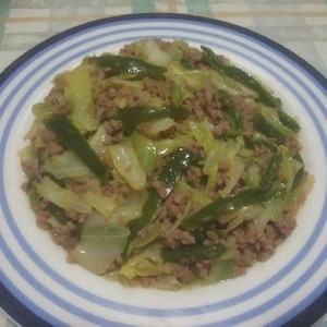 ひき肉とキャベツの味噌炒め